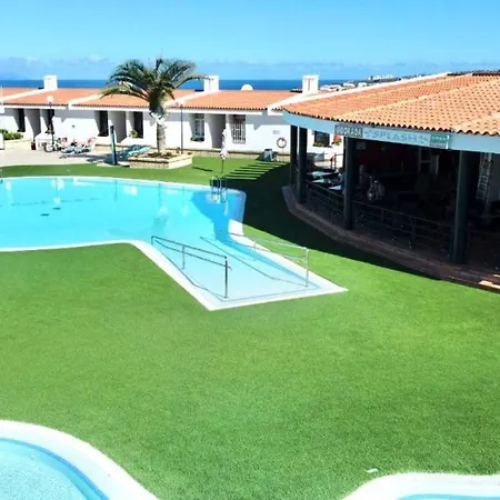 Estudio Bien Comunicado Con Wifi Y Terraza Em Tenerife Sur Apartment