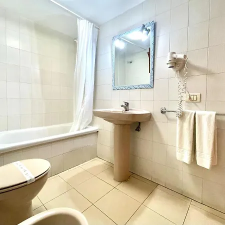 Apartment Estudio Bien Comunicado Con Wifi Y Terraza Em Tenerife Sur