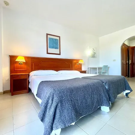 Apartment Estudio Bien Comunicado Con Wifi Y Terraza Em Tenerife Sur Costa Adeje (Tenerife)