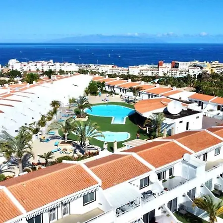 Estudio Bien Comunicado Con Wifi Y Terraza Em Tenerife Sur Apartment