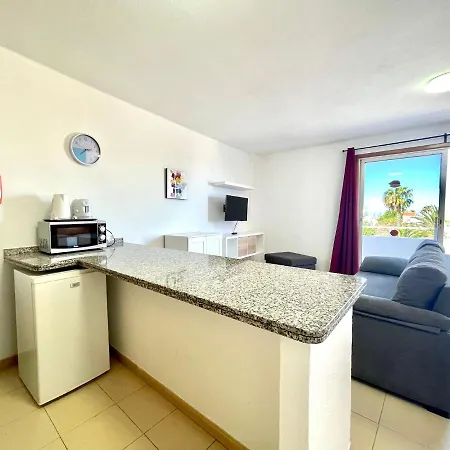 Estudio Bien Comunicado Con Wifi Y Terraza Em Tenerife Sur Costa Adeje (Tenerife)