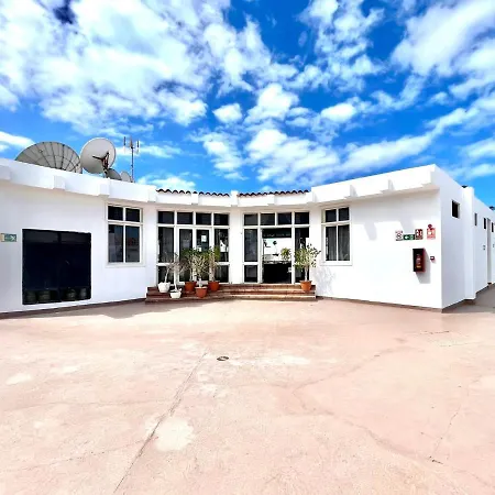 Estudio Bien Comunicado Con Wifi Y Terraza Em Tenerife Sur